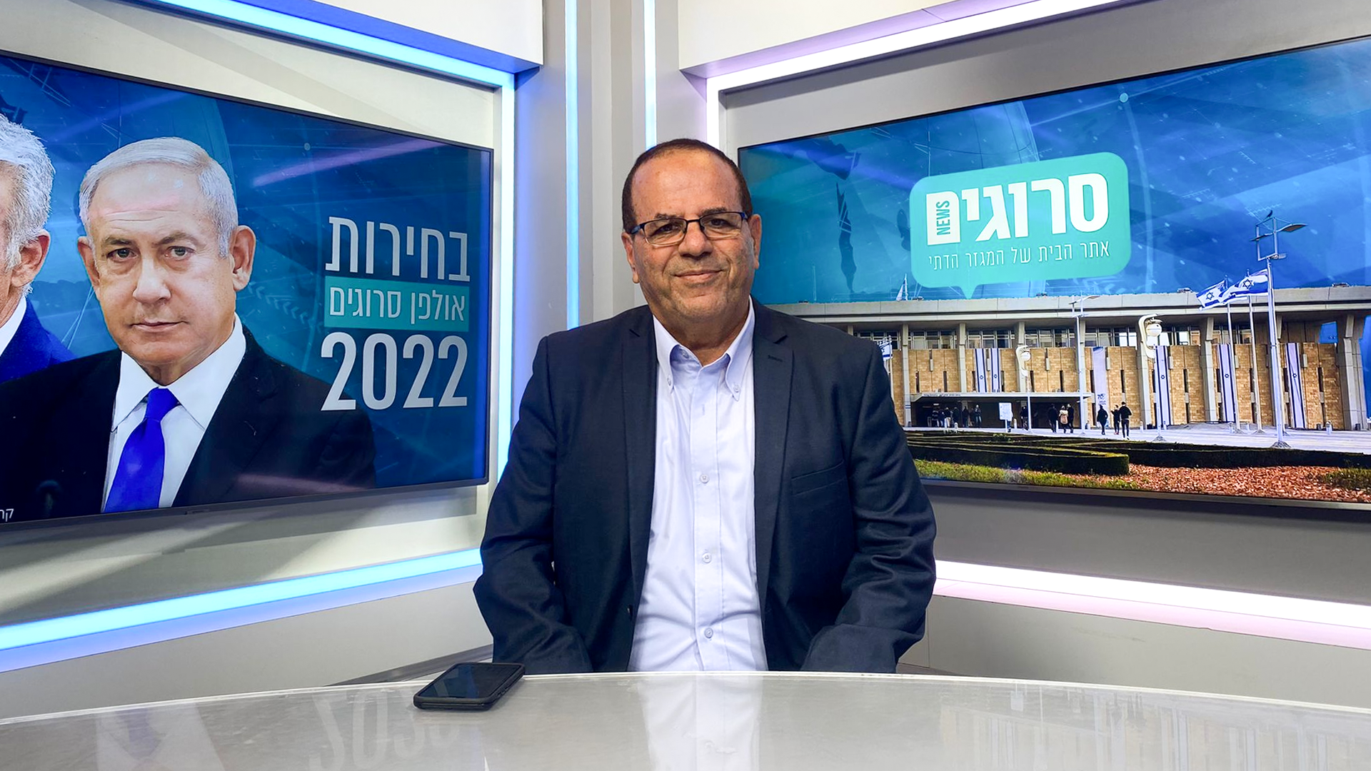 איוב קרא באולפן סרוגים (צילום: סרוגים)