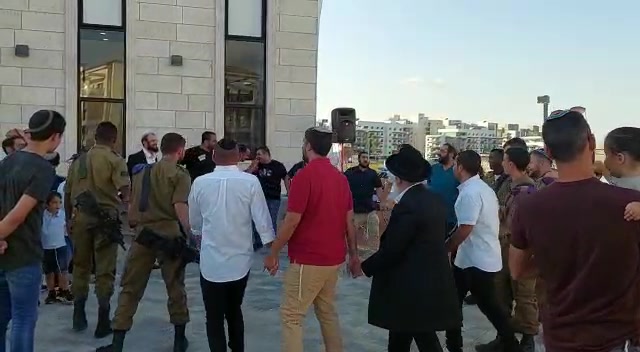ריקודים בניה שראל