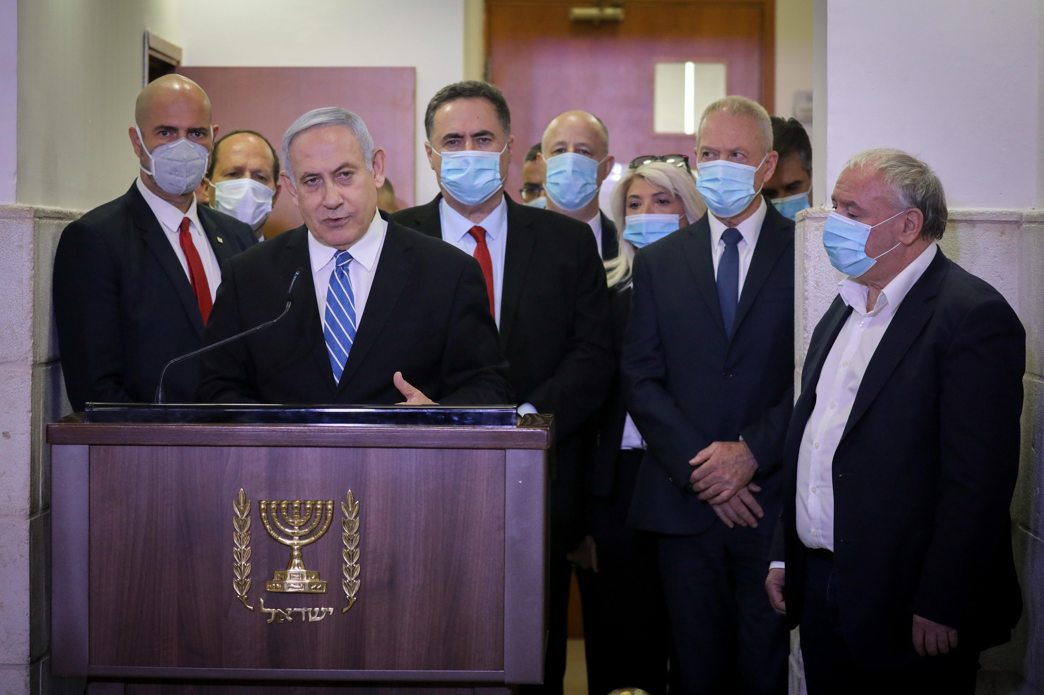 בכיר הליכוד: מתחרט שעמדתי עם נתניהו בביה"מ