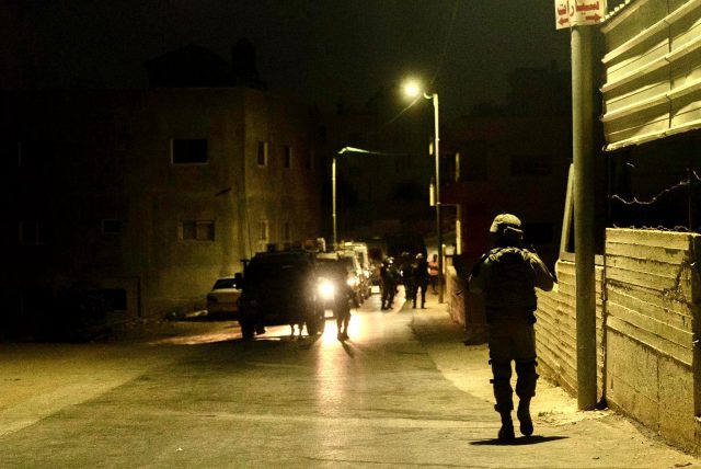 מתיחות ביו"ש: חסימות והגבלת תנועה בשכם