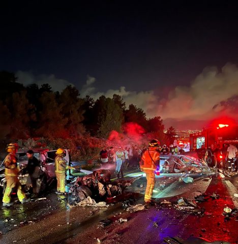 "תאונת דרכים מזעזעת. הרכבים היו מפורקים לגמרי"