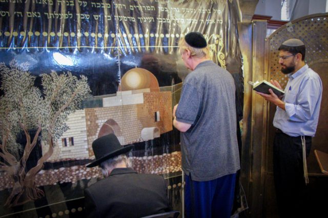 בצל המתיחות: המשטרה נערכת להילולה בקבר רחל