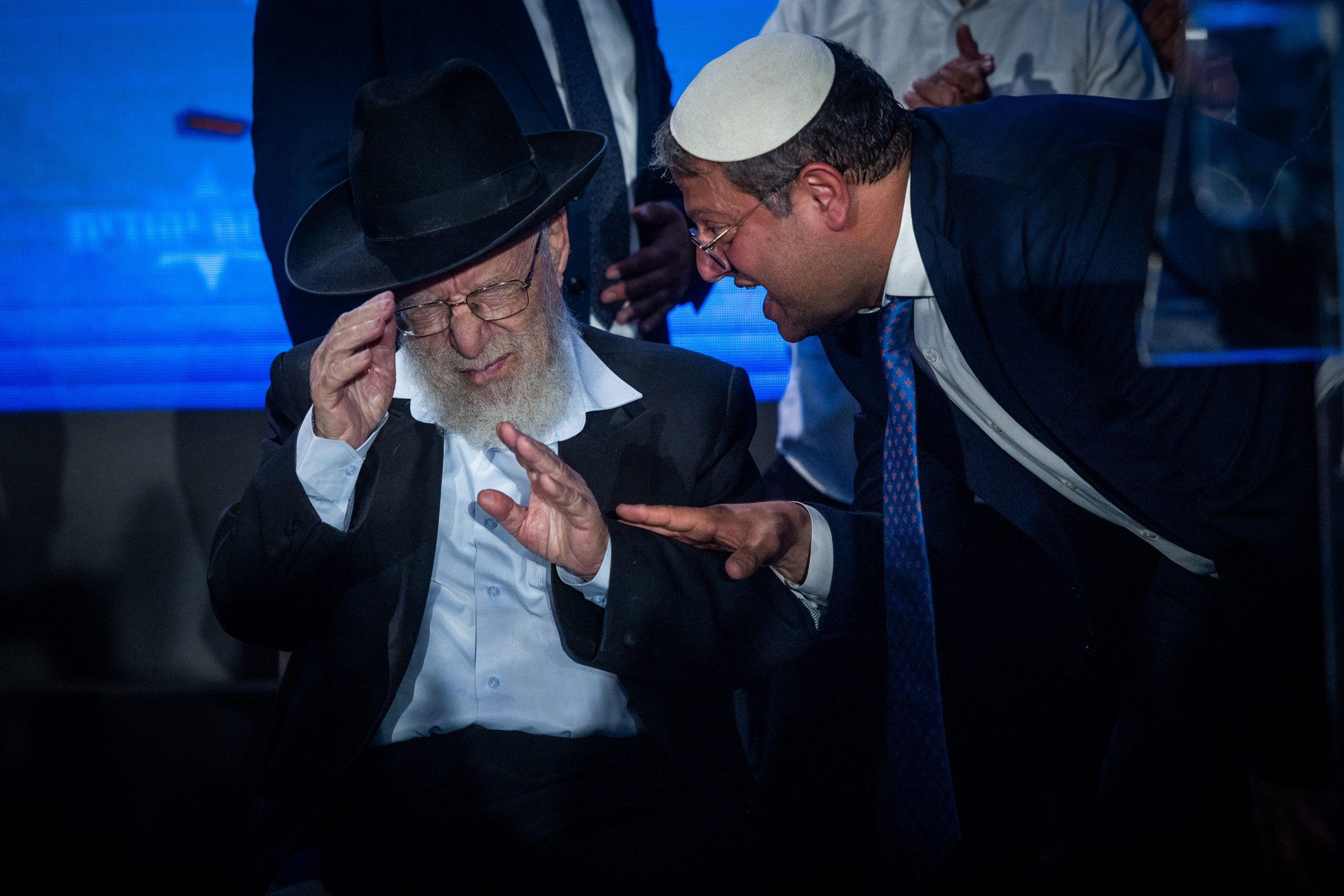 הבחירות זקפו את קומתה של האליטה החדשה