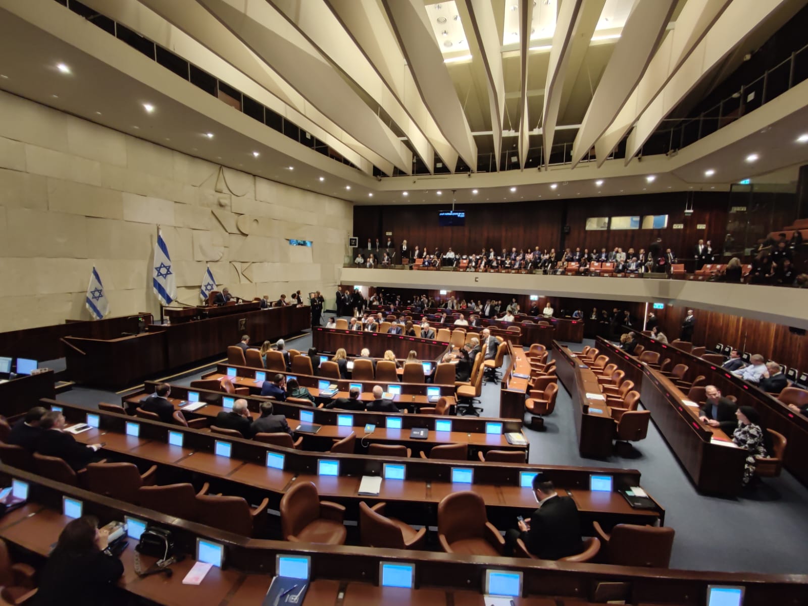הכנסת התכנסה לזכרו של רבין: "צריך לדעת על מה להסכים"