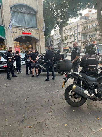 קורקינט באדיבות עיריית תל אביב-יפו