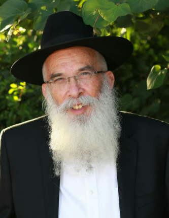 בכל הארץ: תפילות לרפואתו של הרב מרדכי שטרנברג