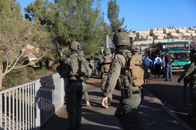 בדיקת רכבים בירושלים.