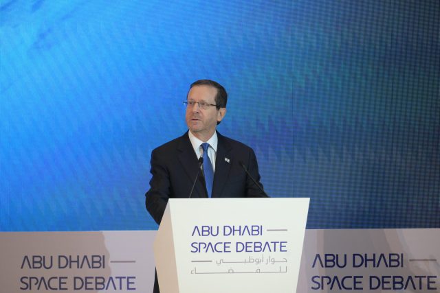 הרצוג: "ישראל והאמירויות יכולות להוביל את הדרך"