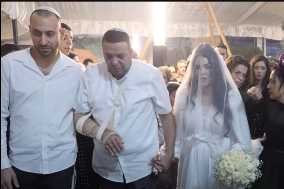 עופר אוחנה בחתונת בתו