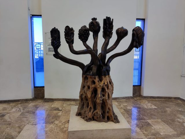 דמוקרטיה ואור: מסע מיוחד ברחבי הכנסת לכבוד חנוכה