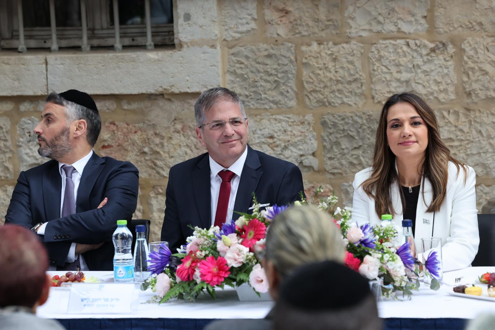 "נשיב את המקצועות האלה לתוכניות ההוראה בבגרויות"