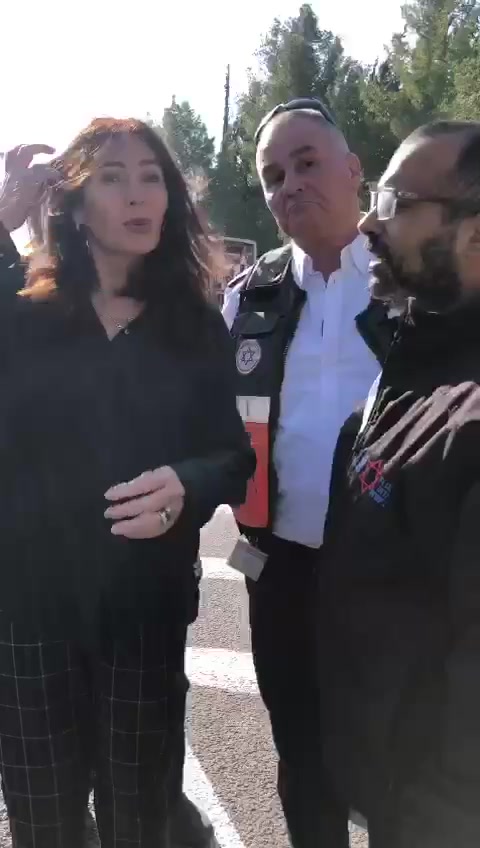 מירי רגב בזירת התאונה בלטרון