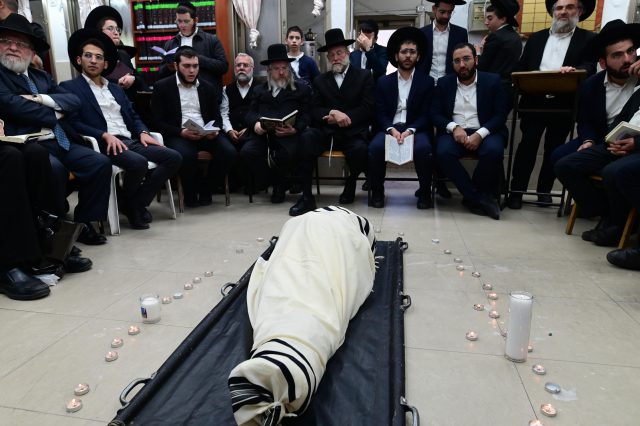 הלוויית הרב בעדני