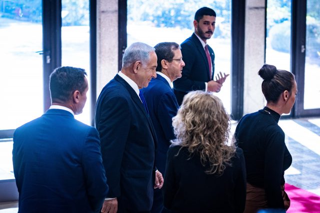 ראש הממשלה בנימין נתניהו בבית הנשיא, ארכיון