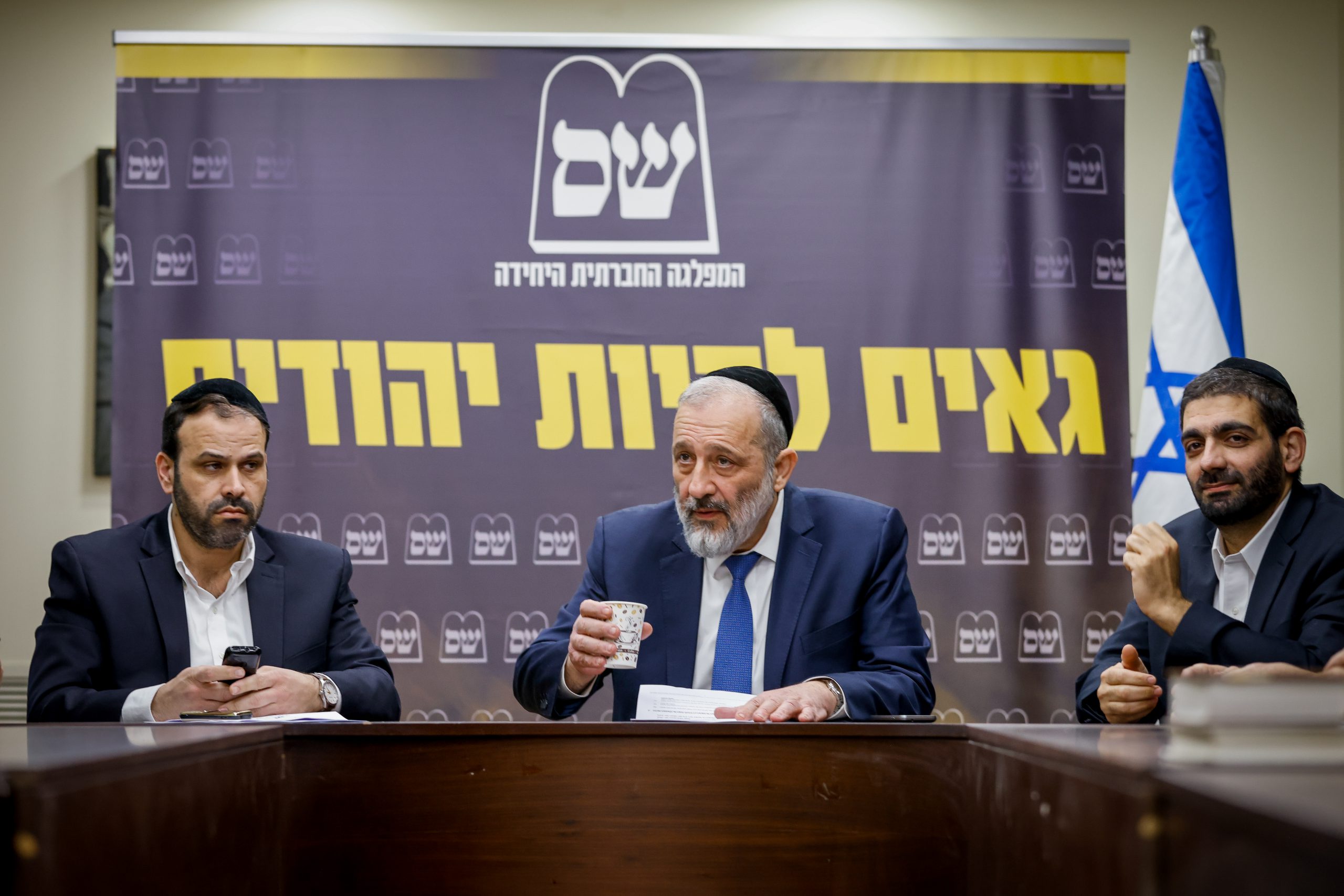 העיתונאי החרדי תוקף: אחד מרגעי השפל שידעה ש"ס