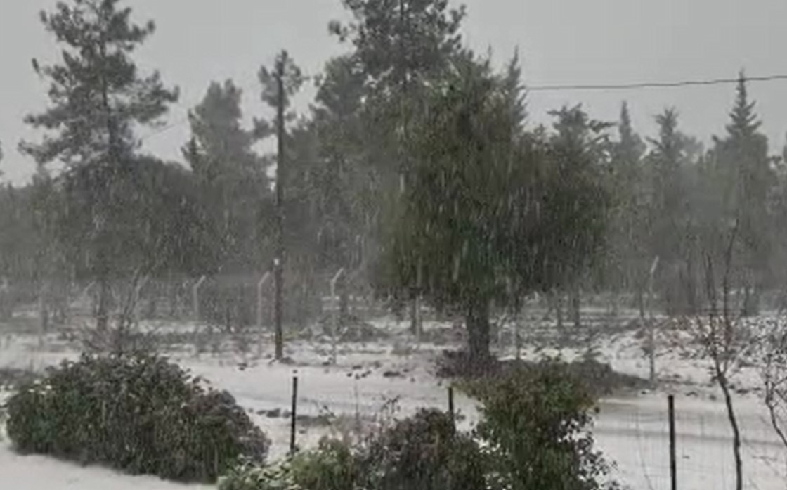 שלג כבד נערם:אלו היישובים בהם אין היום לימודים
