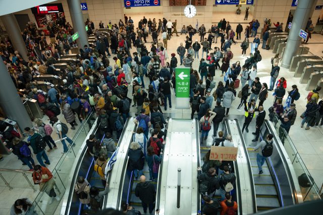 צפו בגלריה: רבבות מפגינים נגד המהפכה המשפטית