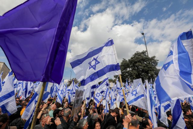צפו בגלריה: רבבות מפגינים נגד המהפכה המשפטית