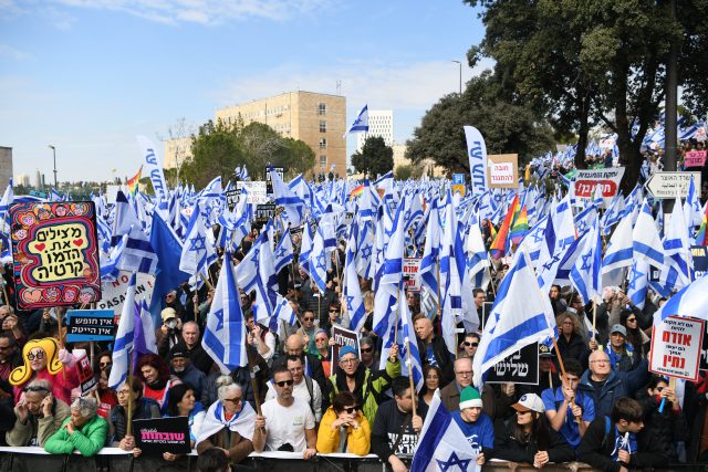 צפו בגלריה: רבבות מפגינים נגד המהפכה המשפטית