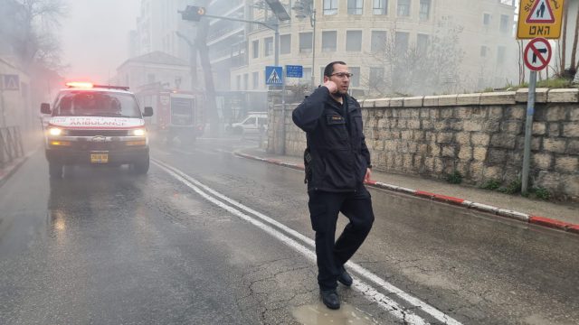 שריפה ברחוב הרב אג"ן בירושלים, אין נפגעים
