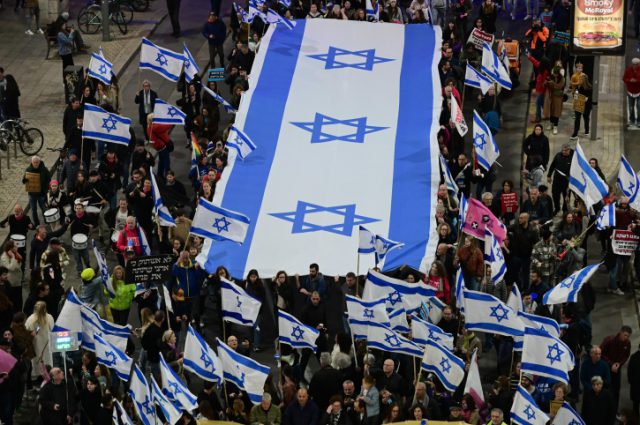 השבוע ה-7 למחאה: רבבות מפגינים בכל הארץ | גלריה