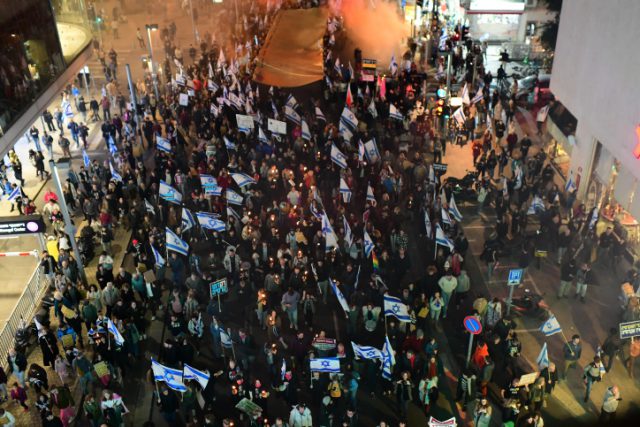 השבוע ה-7 למחאה: רבבות מפגינים בכל הארץ | גלריה