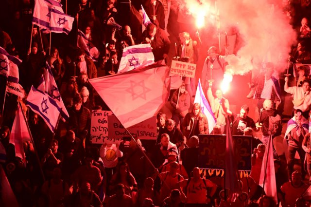 השבוע ה-7 למחאה: רבבות מפגינים בכל הארץ | גלריה