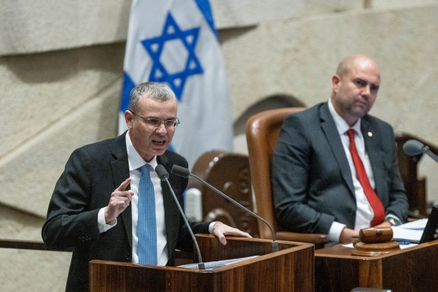 יריב לוין בהצבעה על הרפורמה, אמש