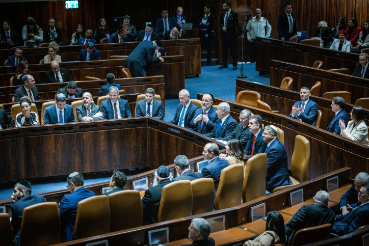 סקר: זה השר הגרוע ביותר בממשלה; ומי הכי טוב?