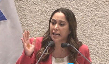 צפו | עימות מכוער בכנסת: 'תפסיקי לקרקר'; 'את אפס'