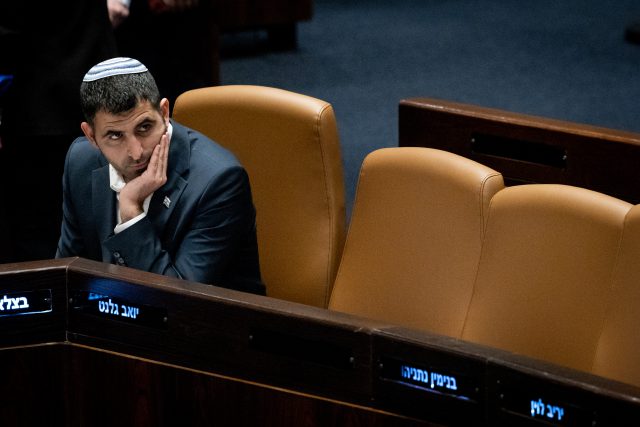 השר קרעי.