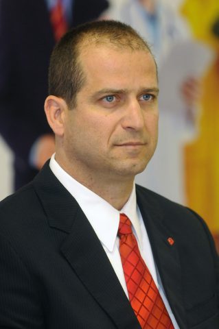 רן עוז, מנכ"ל ישראכרט