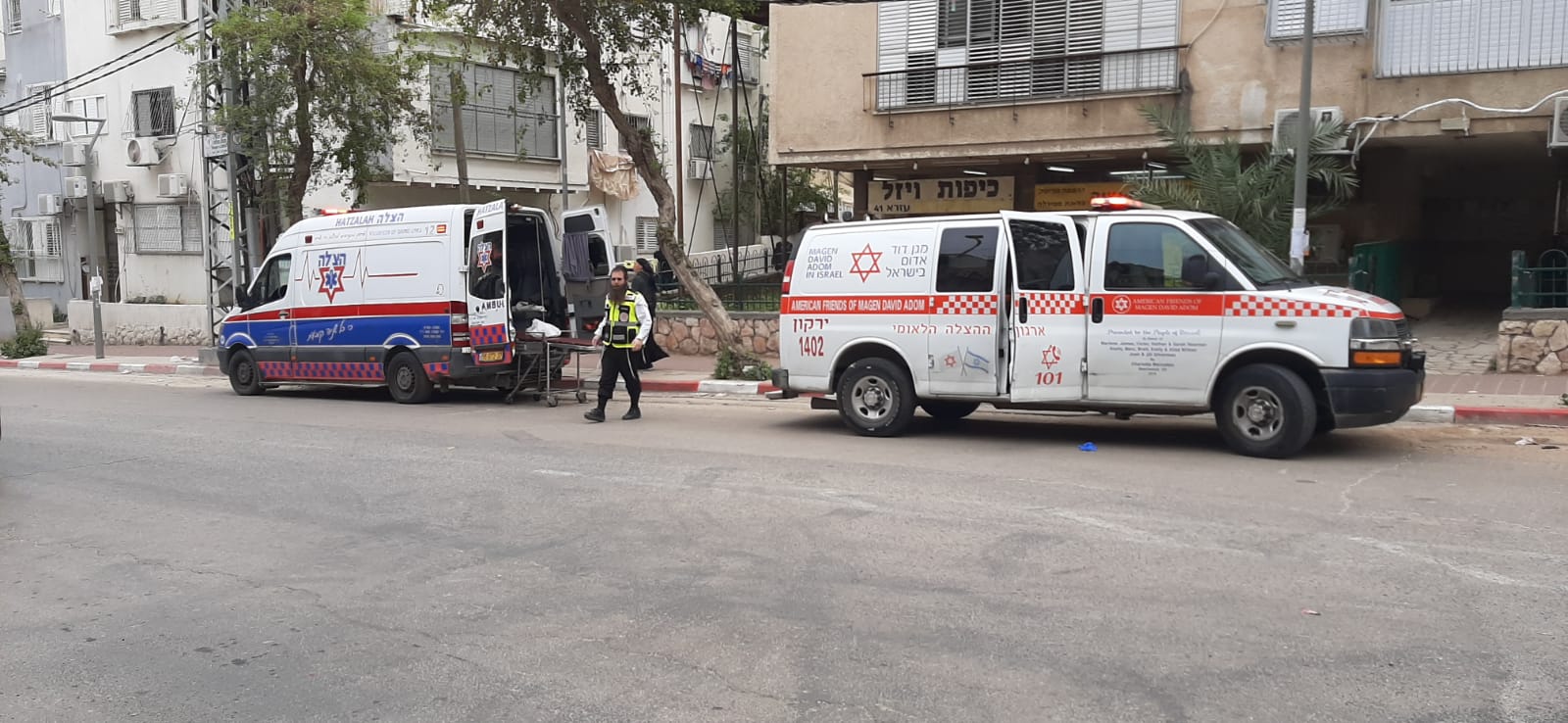 בני ברק: בן 73 נפגע מרכב, ככל הנראה בטעות. צפו