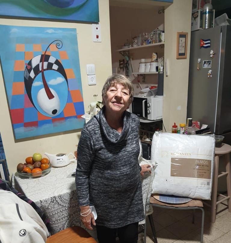 יום השואה: "חושבת פעמיים לפני שאני מפעילה מזגן"
