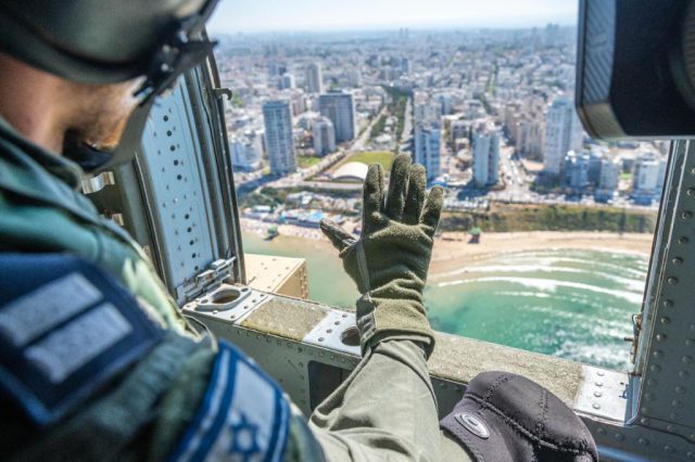 פספסתם? כך נראה המטס הגדול ביותר של חיל האוויר