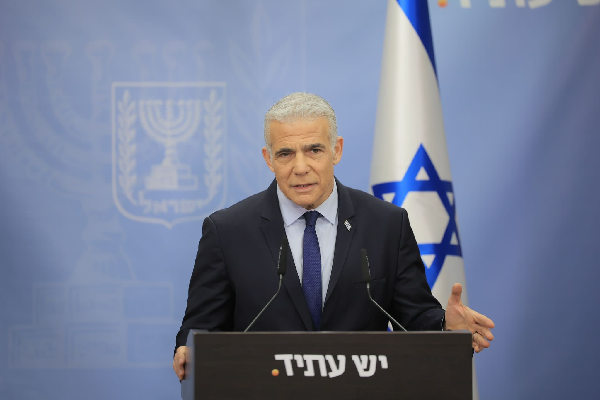 לפיד על הירידה בסקרים: קשה לאנשים עם אמת קשה