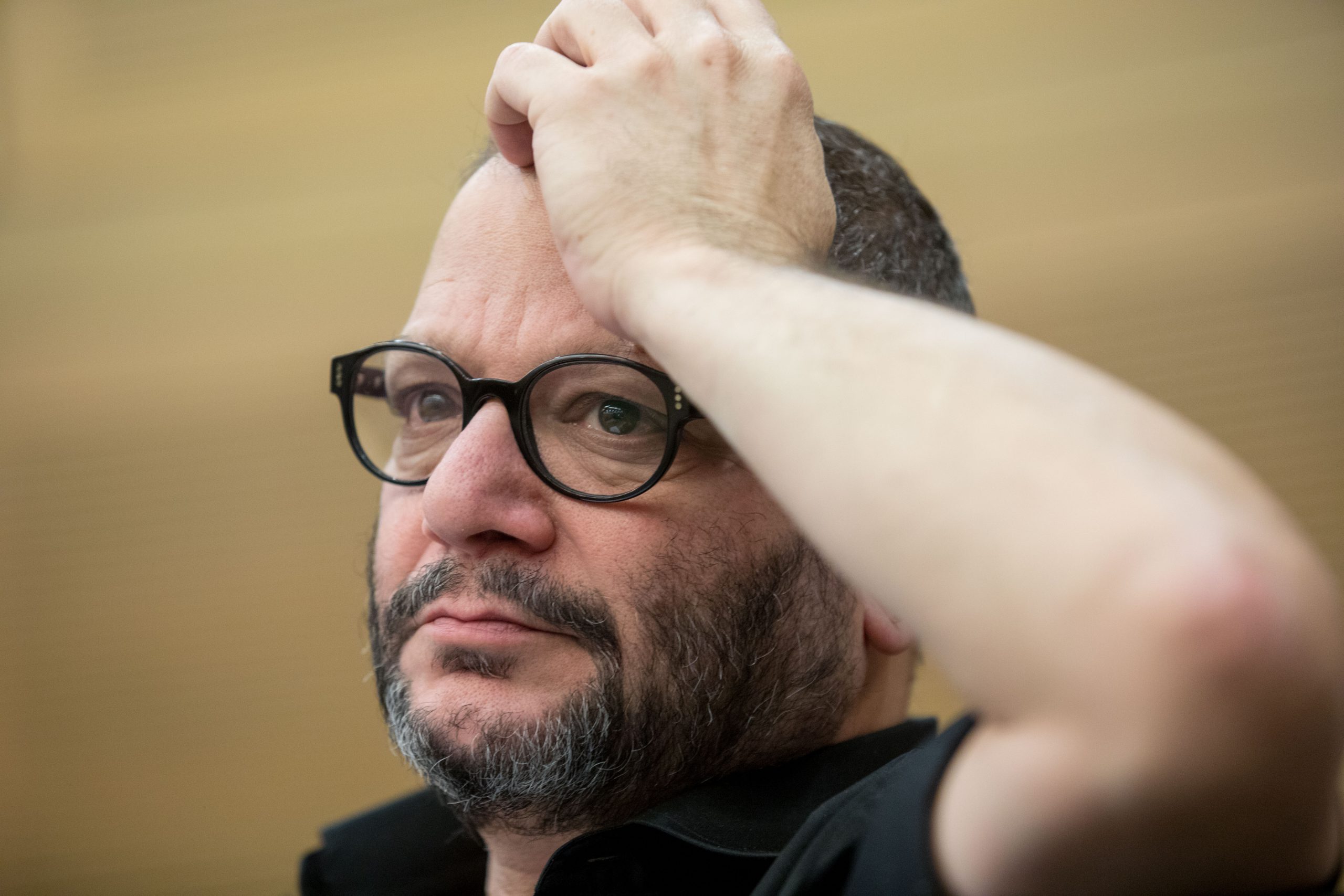לאחר שהצטרף לתביעה: החל הליך להדחת כסיף