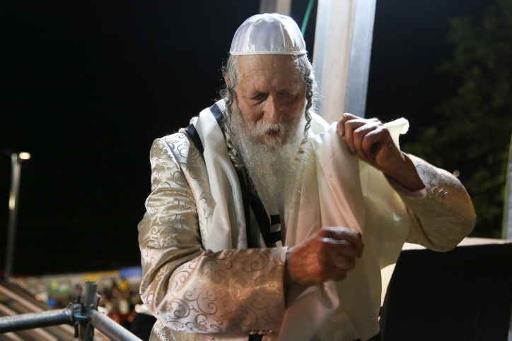 בניגוד להבטחות: ברלנד השתתף בהדלקה במירון