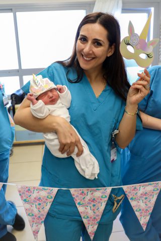פנומנל: תינוקות בתינוקיה התחפשו לחדי קרן