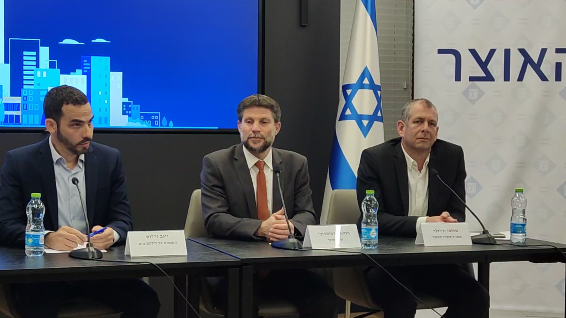 למה חיים ביבס התחרט? צפו בתשובה של סמוטריץ'