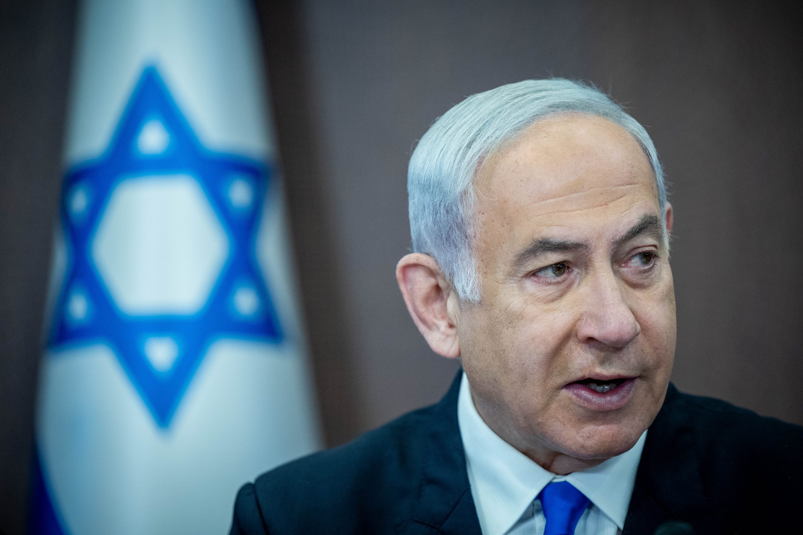 נחשף: חבר ליכוד בכיר הזמין הודעות נגד מקורב לנתניהו