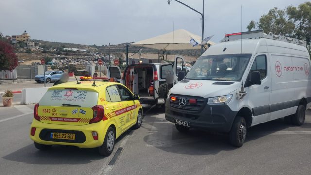 זירת הטיפול בפצוע במעבר ריחן (תיעוד מד"א מבצעי)
