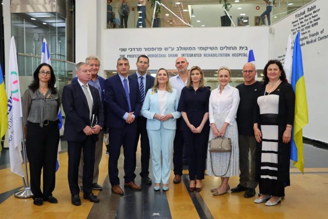 רעייתו של זלנסקי בישראל: 'לא מצליחים להתמודד לבד'