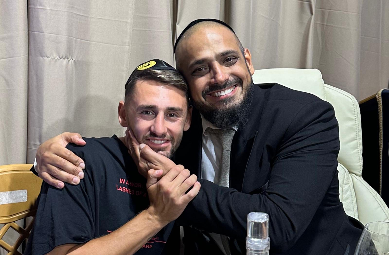 קיים את ההבטחה: סעודת ההודיה של עומר אצילי
