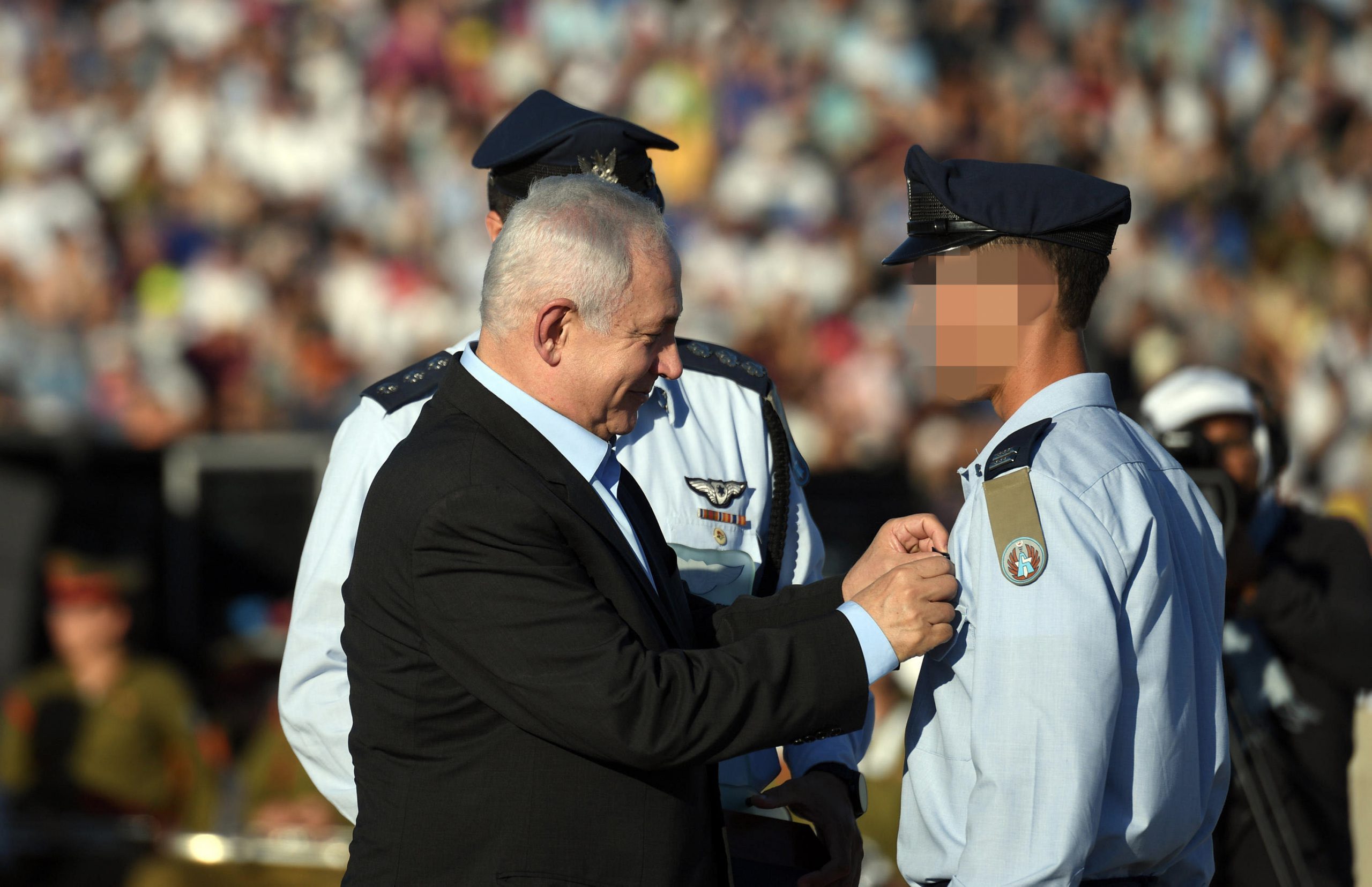 ראשי המחאה מתקפלים: "נבקש לא להפריע בטקס"