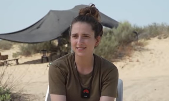 אלונה סער תופסת צד: "הוא לא אזרח פחות ממך"