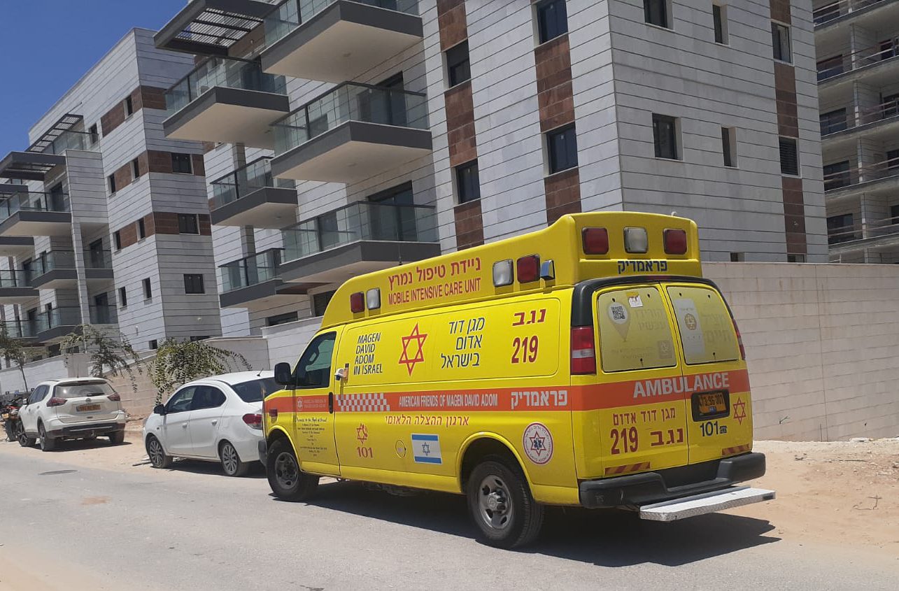 תאונה קטלנית בצפון: רוכב קלנועית נהרג לאחר שנפגע מאוטובוס