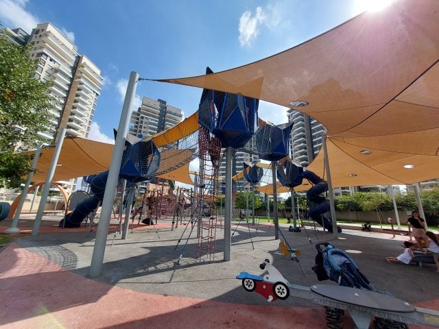 חופש גדול בזול: המלצות לפארקים חינמיים במרכז