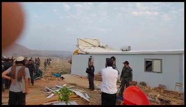 פינוי גבעת אעירה שחר