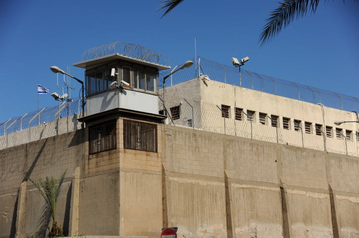 אירוע חריג: סוהרת ננשכה על ידי מחבלת ונפצעה באורח קל